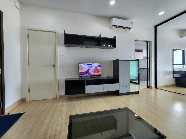 สถานะตามภาพปก ให้เช่า*มีห้องเก็บของ และเครื่องซักผ้าฝาหน้่า*ให้เช่าSupalai Loft แยกไฟฉาย 1นอนแบบใหญ่สุด อยากให้สะดุดรัก 47ตรม.รวมส่วนกลาง*SN337.7
