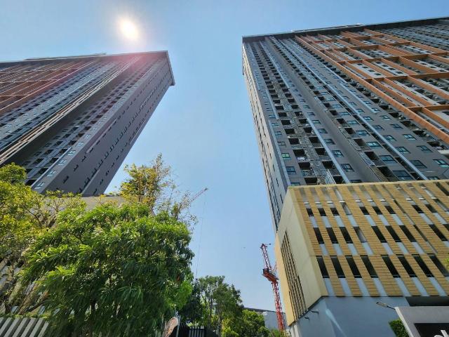 สถานะตามภาพปกห้องว่างครับผม 2 ระเบียง มีเครื่องซักผ้า*ให้เช่า พลัมคอนโด เซ็นทรัล สเตชั่น แบบ 2 นอน*SN490.21