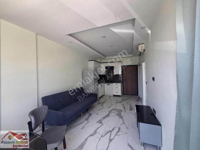 Sıte Merkez'de 1 + 1 Havuzlu Bınada Kıralık Eşyalı Daıre