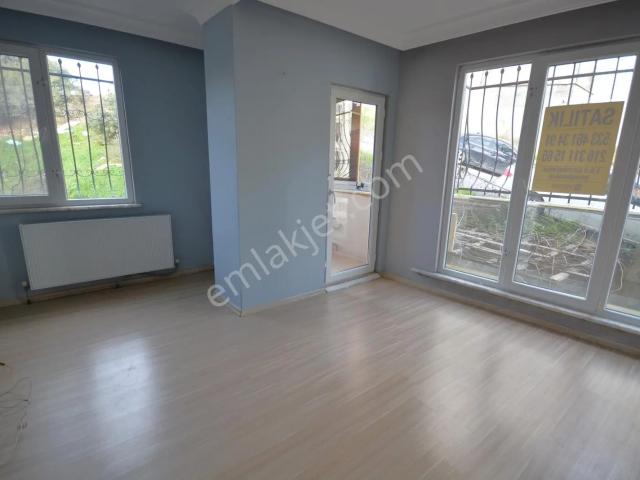 S.tkiralık 95 M2 Toprak Temazsız! 3 Banyolu Balkonlu Lüks Daire!