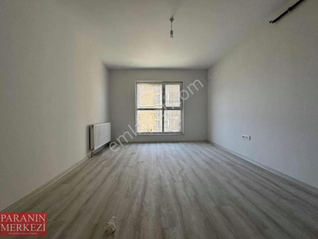 S Towers Metrobüse+e5 10dk Geniş Kullanım Yatırımlık Oturumluk