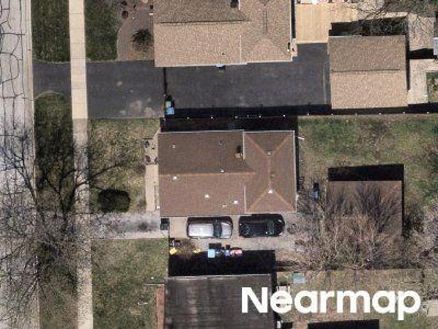 S Tripp Ave