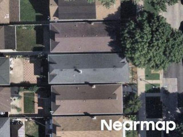 S Trumbull Ave