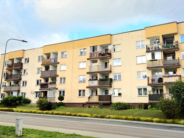 Na sprzedaż przestronne 2 pokojowe mieszkanie z balkonem i piwnicą