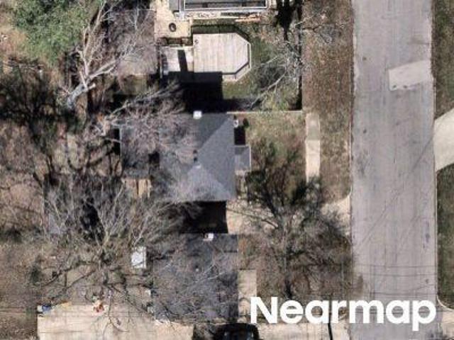 S Westlawn Ave