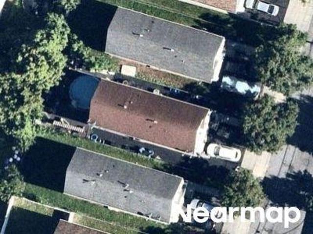 S 14th St