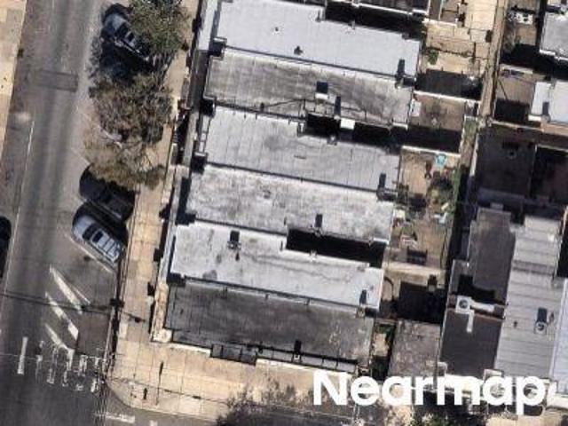 S 18th St