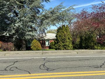 S 120th Street Aka 2104 South St