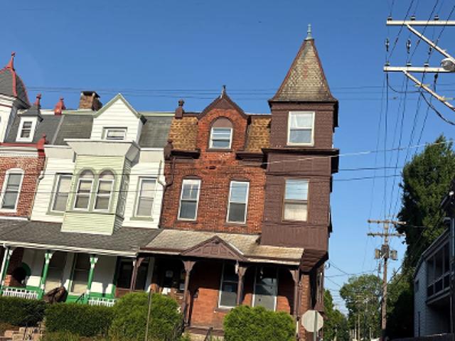 S 2nd St