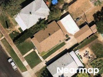S 32nd St