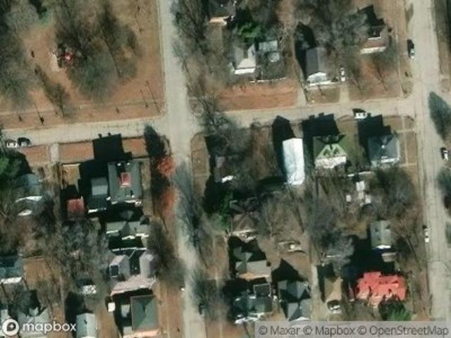 S 6th St