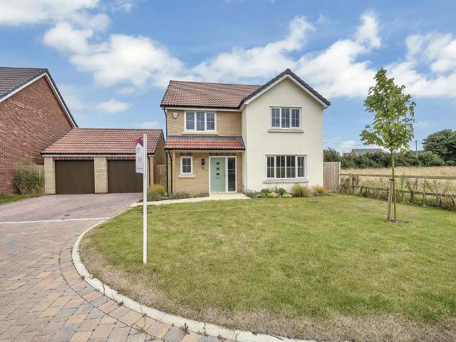 Scotland End, Chippenham, Ely 4 bed detached house to rent £2,600 pcm £600 pw