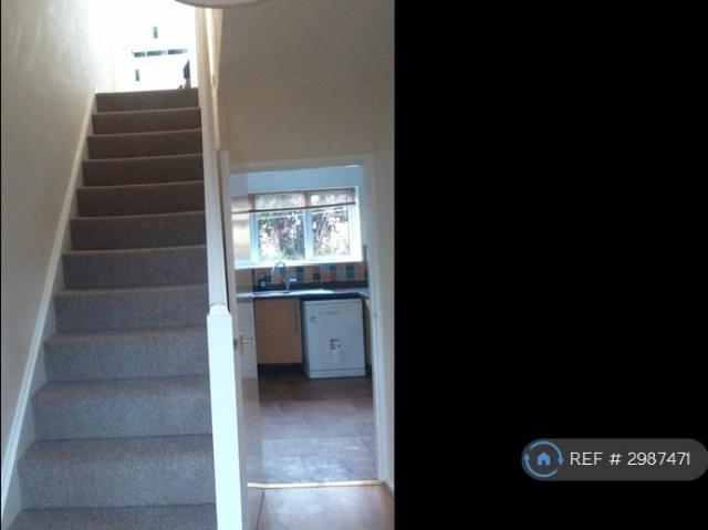 Scotsdowne Road, Cambridge, CB2 3 bed semi detached house to rent £1,880 pcm £434 pw