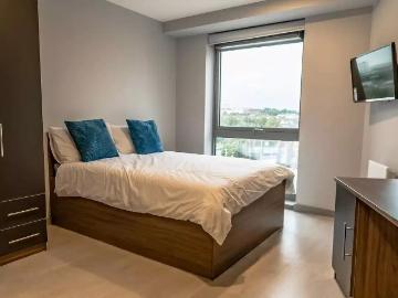 Scotway House, Glasgow Has an Apartment
