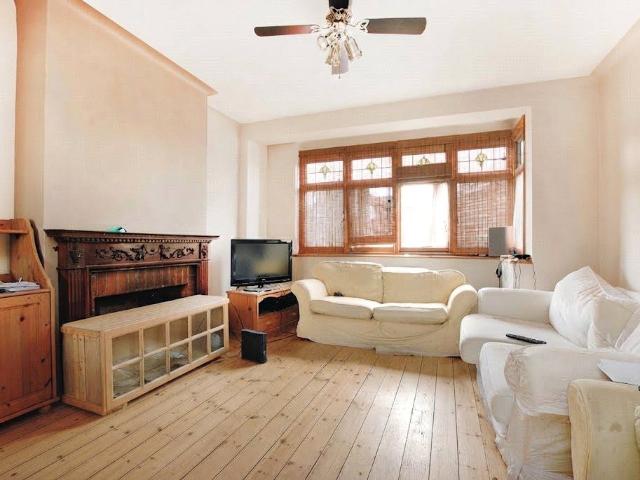 Scott Avenue, Repton House, East Putney SW15, 1 bed flat to rent, £2,300 pcm | PrimeLocation