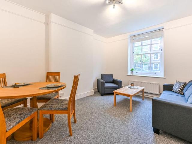 Scott Ellis Gardens, St John's Wood. 2 bed flat to rent £2,775 pcm £640 pw
