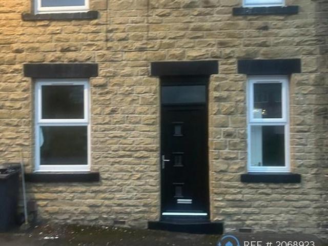 Scott St, Pudsey, LS28 2 bed terraced house to rent £995 pcm £230 pw
