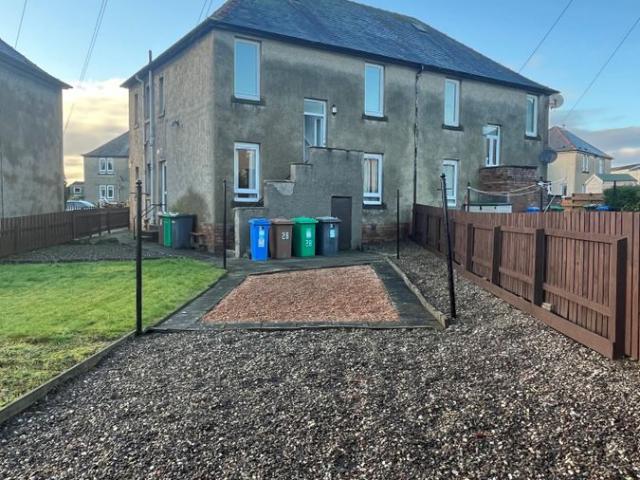 Scott Street, Dunfermline KY12, 2 bed flat to rent, £900 pcm | PrimeLocation