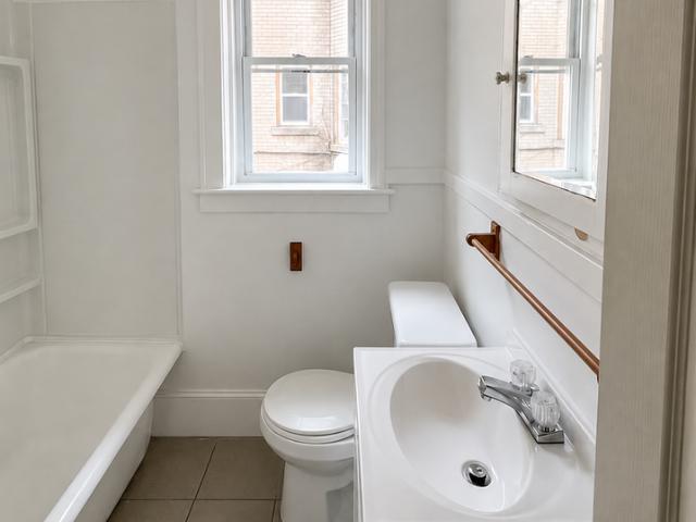 Scovel Apartments Studio Apartment for Rent at 3737 Scovel Pl, Detroit, MI 48208 Tireman