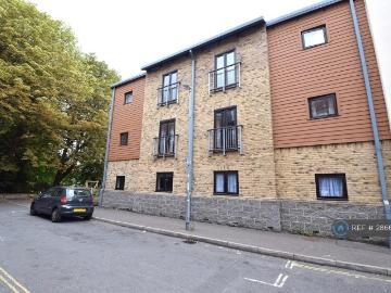 Scoles Green, Norwich, NR1 2 bed flat to rent £1,095 pcm £253 pw