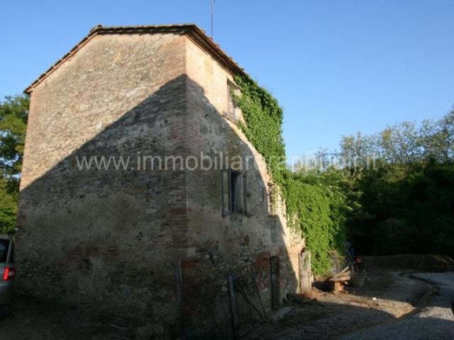 Scopri un'opportunità unica nel cuore della Toscana! Situato. 235m² San giovanni d'asso