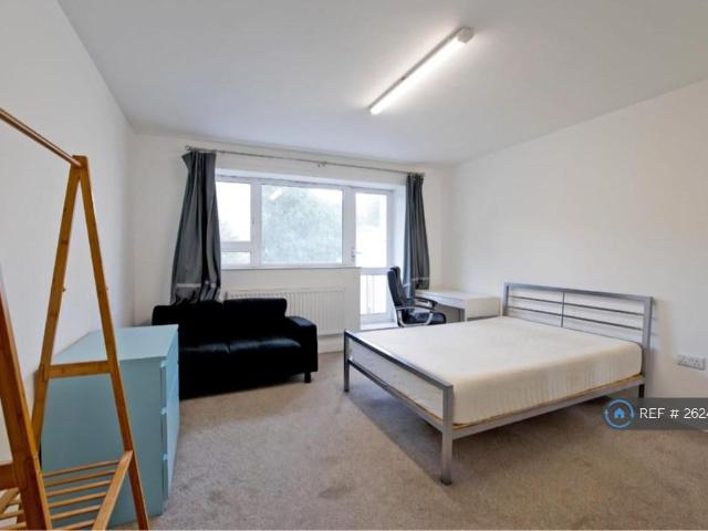 Scafell, London, NW1 5 bed flat to rent £5,700 pcm £1,315 pw