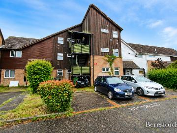 Scaldhurst, Pitsea SS13, Studio to rent, £950 pcm | PrimeLocation