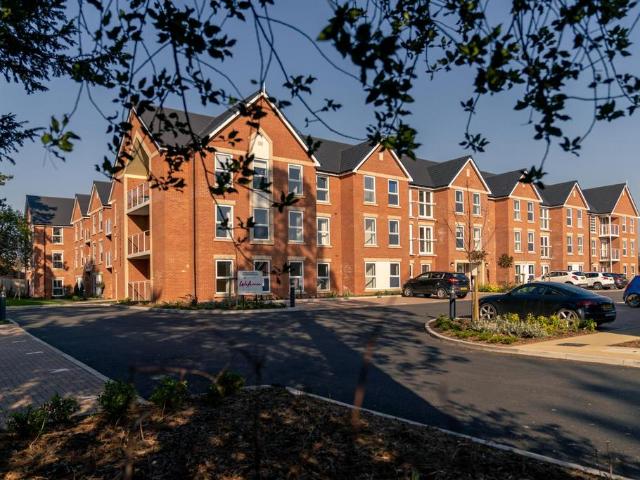 Scalford Road, Melton Mowbray LE13 2 bed retirement property to rent £2,785 pcm £643 pw