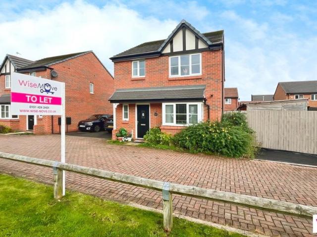 Scampton Close, Widnes, WA8 9BX 3 bed detached house to rent £1,600 pcm £369 pw