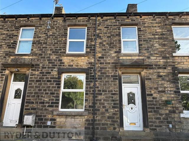 Scar Lane, Milnsbridge, Huddersfield, West Yorkshire HD3, 3 bed terraced house to rent, £900 pcm | PrimeLocation