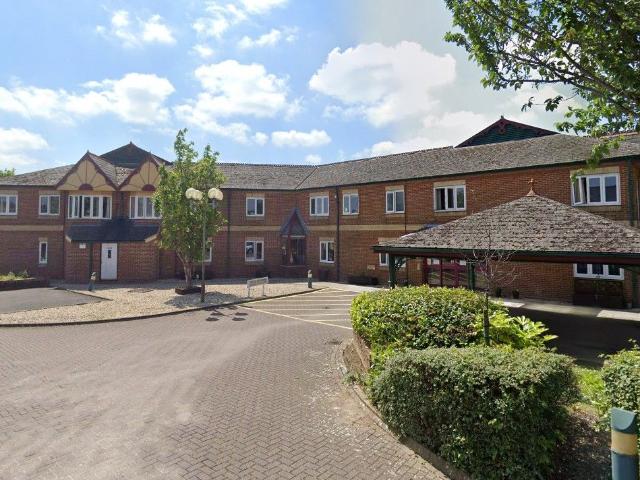 Scarborough Road, Swindon SN2, 1 bed flat to rent, £891 pcm | PrimeLocation