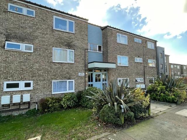 Scarfe Way, Colchester CO4, 3 bed flat to rent, £1,225 pcm | PrimeLocation