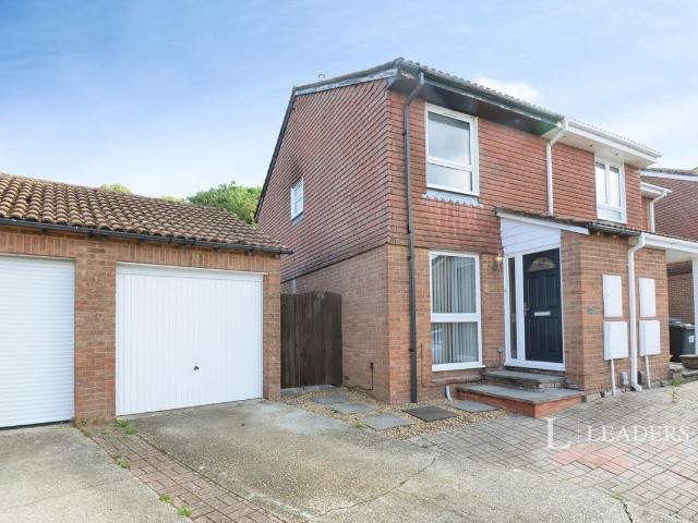 Scarlatti Road RG22, 2 bed terraced house to rent, £1,450 pcm | PrimeLocation