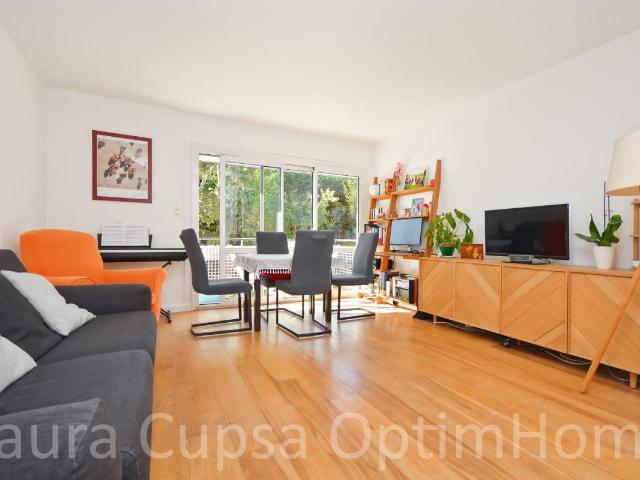 Sceaux 8 Min Rer 3/4 P 65,67 M² Balcon Dernier Eta. 57m² Sceaux