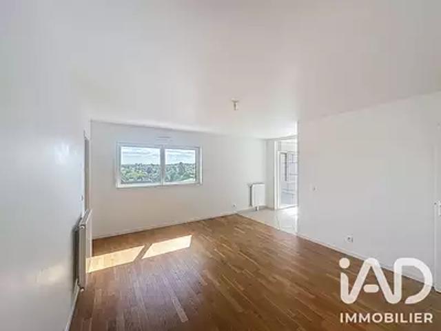 Sceaux 92330 Achat / Vente appartement 2 pièces t2 au dernier étage parking
