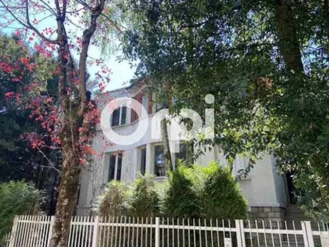 Sceaux 92330 Achat / Vente maison 5 pièces t5 jardin terrasse