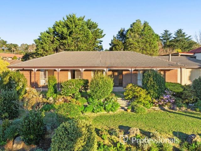 SCENIC CHARM WITH STUNNING VIEWS