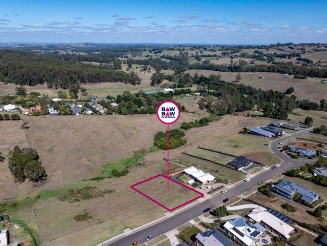 Scenic & Spacious 1388m² Titled Block with Views & Services Available