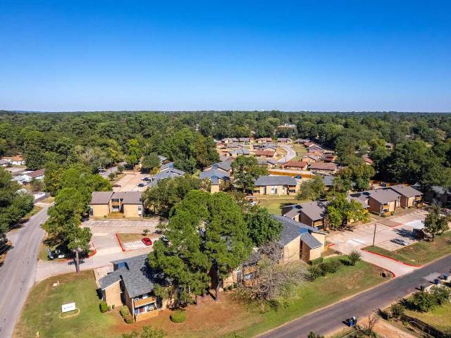 Scenic Pines Apartments 3 Bedroom Apartment for Rent at 502 Scenic Dr, Longview, TX 75604
