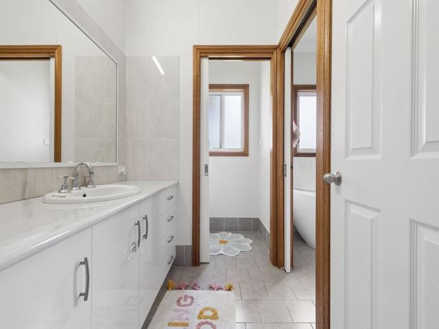 Scenic Rural Living with Flexible Property & Acreage Leasing Options!