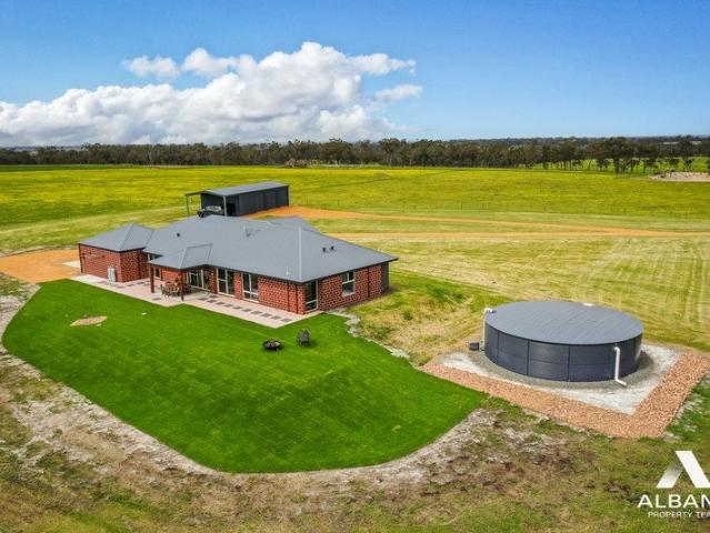 SCENIC RURAL LIFESTYLE ESTATE