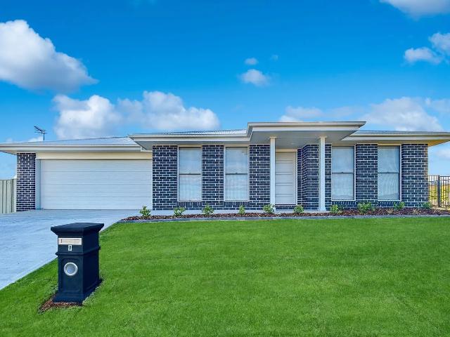 Scenic Views, Family Home