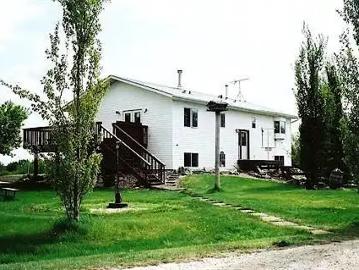 Scent Free Basement Suite on Beautiful Acreage