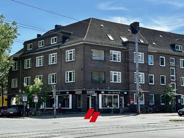Schwachhausen: super zentrale, helle und gemütliche 2 Zimmer DG Wohnung in Altbremer Haus