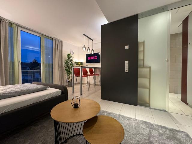 ☆ Schwarzwaldblick by Rabe Smart TV ✔Fitness ✔Coworking ✔Parking ✔Washing machine, Karlsruhe Amsterdam Apartments for Rent