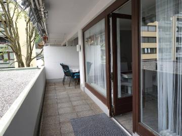 SCHWAZ: Großzügige 4 Zimmer Wohnung mit Loggia und Balkon