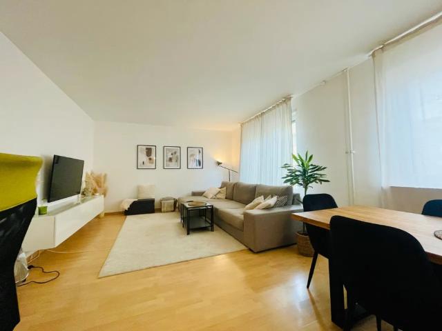 Schwetzingerstadt – große 2 ZKB/Balkon Wohnung