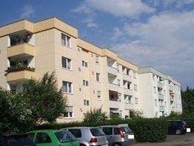 SchÃ¶ne Erdgeschosswohnung mit LOGGIA