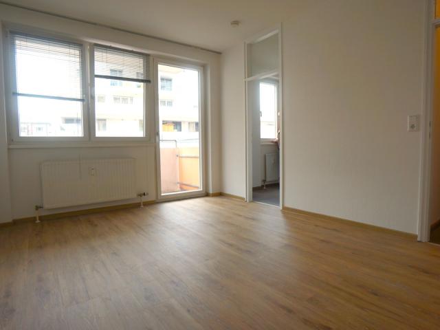 Schallmoos: Garconniere mit Balkon