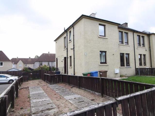 Schawpark Avenue, Sauchie, Alloa FK10, 2 bed flat to rent, £850 pcm | PrimeLocation